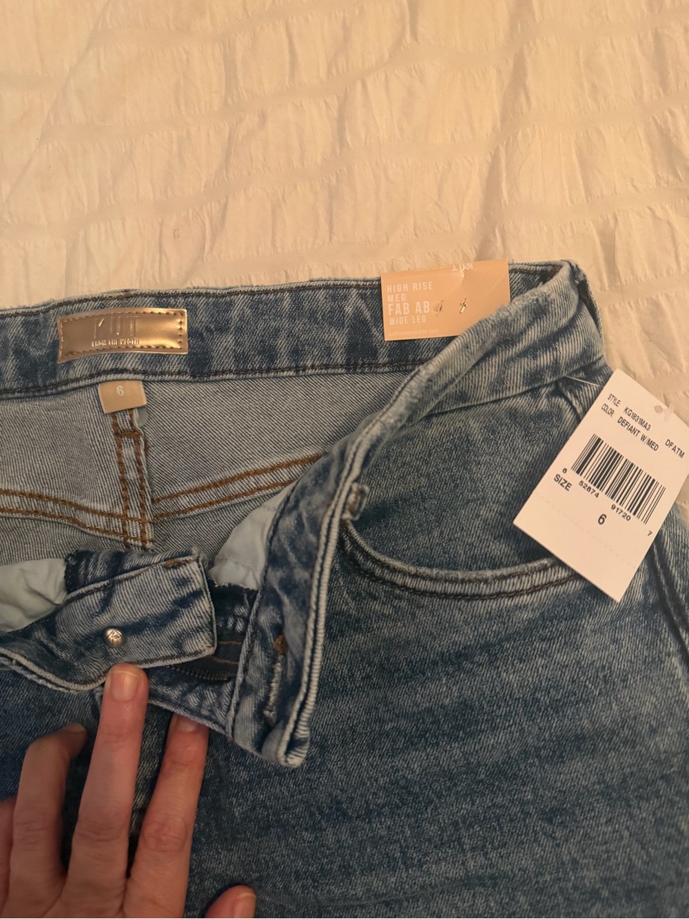 Kut from the Kloth High-Rise Light Blue Women’s Jeans size 6